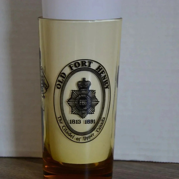 Vtg Old Fort Henry  Glasses - Picture 3 of 6